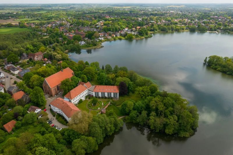 tl_files/images/Luftaufnahme Bordesholm.jpg